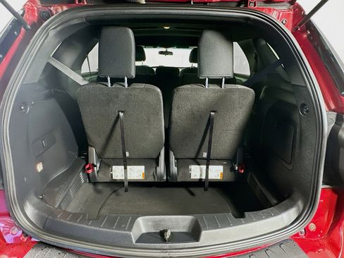 Used 2017 Ford Explorer XLT w/ Class II Trailer Tow Package FWD image 29