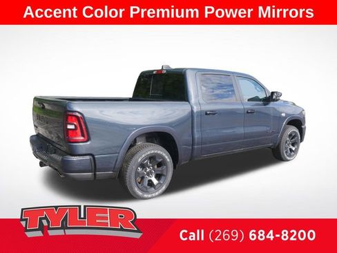 New 2026 RAM 1500 4x4 Crew Cab image 8