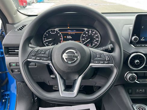 Used 2025 Nissan Sentra SV image 13