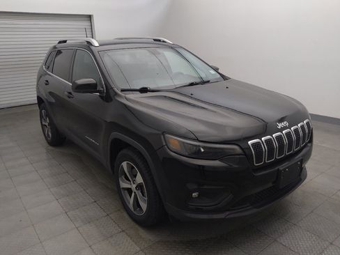 Used 2019 Jeep Cherokee Limited AWD/4WD image 13