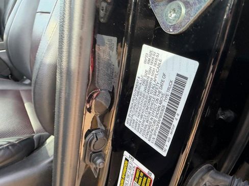 Certified 2023 Honda Ridgeline Black Edition image 23