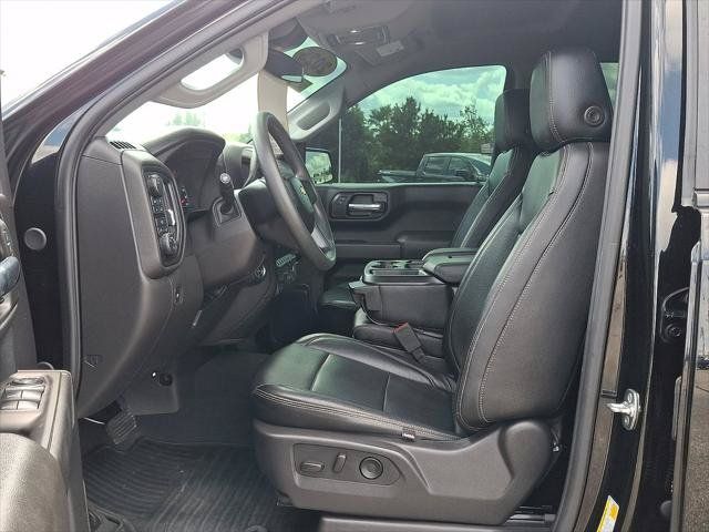 Used 2025 Chevrolet Silverado 1500 Custom AWD/4WD image 15