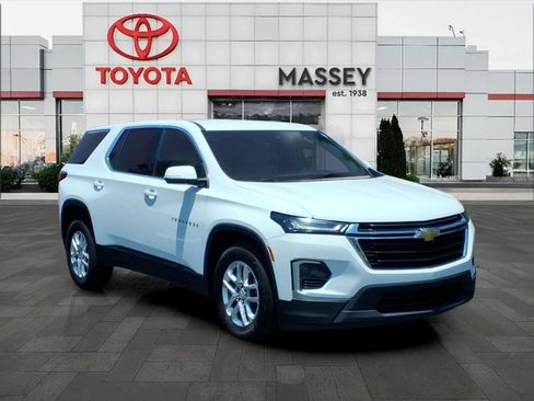 Used 2023 Chevrolet Traverse LS AWD/4WD image 1