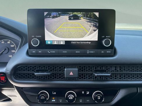 Certified 2024 Honda HR-V LX image 24