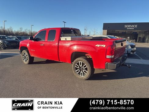 Used 2010 GMC Sierra 1500 SL image 2