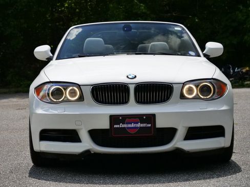 Used 2011 BMW 135i Convertible RWD image 5