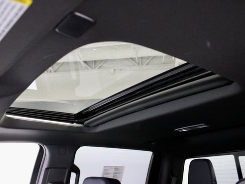 Used 2025 Chevrolet Silverado 1500 High Country w/ Technology Package image 25