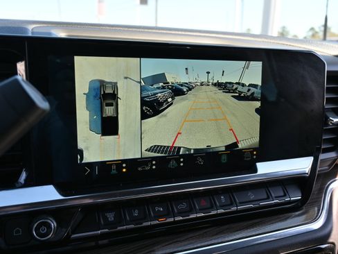 Used 2025 Chevrolet Silverado 2500 LT w/ Texas Edition image 24