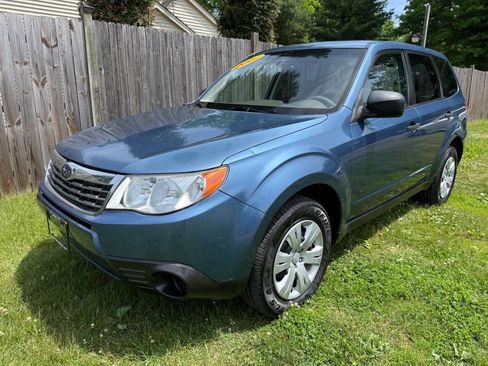 Used 2009 Subaru Forester 2.5X AWD/4WD image 2