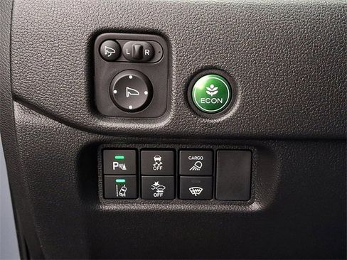 Certified 2025 Honda Ridgeline TrailSport+ image 29