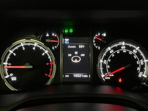 Used 2024 Toyota 4Runner TRD Pro AWD/4WD image 16