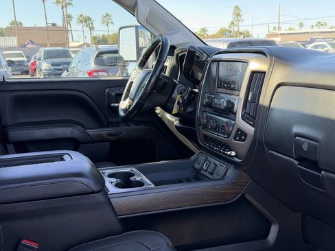 Used 2019 GMC Sierra 2500 Denali w/ Duramax Plus Package image 25