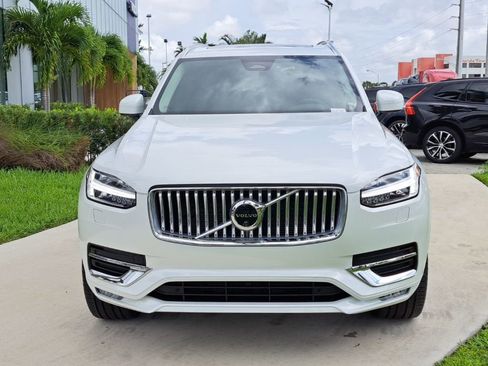 Used 2025 Volvo XC90 B5 Plus w/ Protection Package Premier image 2