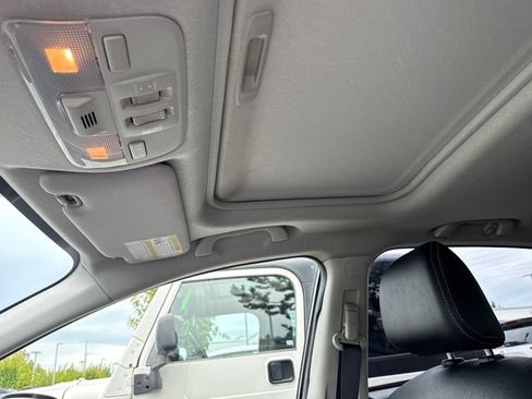 Used 2015 Subaru Crosstrek Touring AWD/4WD image 29