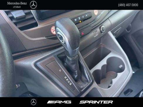 Used 2022 Ford Transit 350 XLT image 30