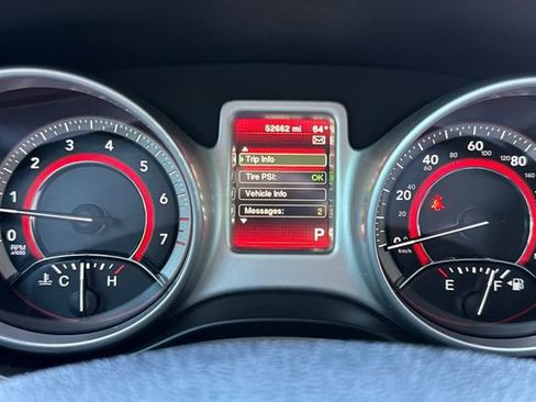 Used 2019 Dodge Journey SE w/ Blacktop Package FWD image 41