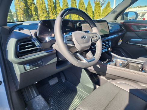 New 2026 Chevrolet Traverse Z71 w/ Enhanced Driving Package image 28