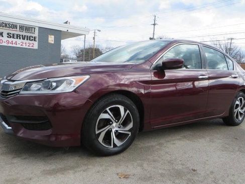 Used 2016 Honda Accord LX image 4