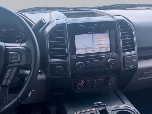 Used 2017 Ford F150 XLT w/ Equipment Group 302A Luxury RWD image 7