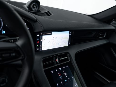 Certified 2025 Porsche Taycan 4S AWD/4WD image 16