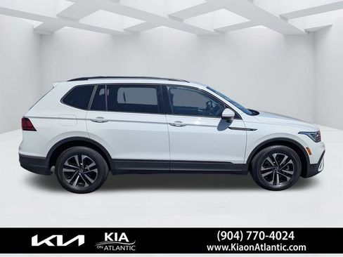 Used 2023 Volkswagen Tiguan S FWD image 2