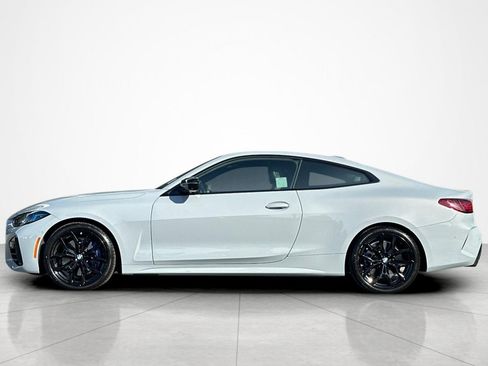 Used 2025 BMW 430i Coupe w/ M Sport Package RWD image 2
