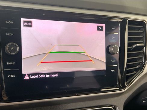 Used 2022 Volkswagen Atlas Cross Sport SEL Premium R-Line image 14