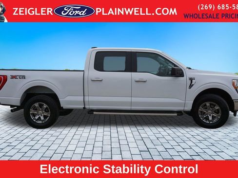 Used 2023 Ford F150 XLT w/ XTR Package image 6