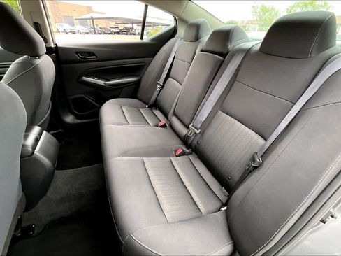Used 2025 Nissan Altima 2.5 SV FWD image 21
