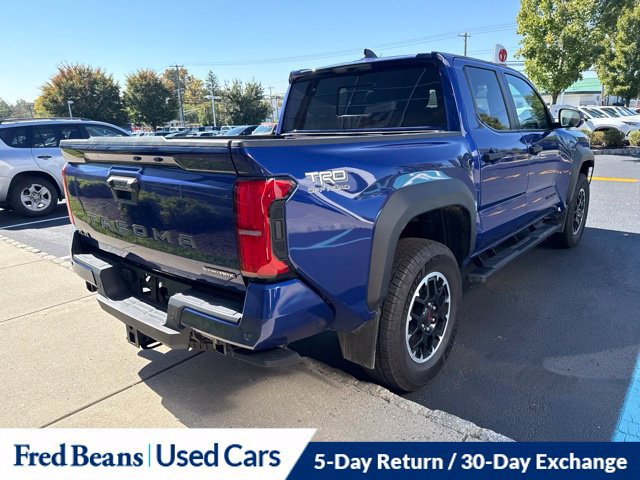 Used 2024 Toyota Tacoma TRD Off-Road w/ TRD Off Road Premium Package AWD/4WD image 6
