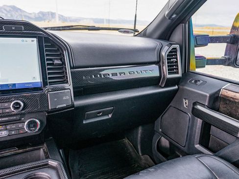 Used 2022 Ford F550 4x4 Crew Cab Super Duty image 44