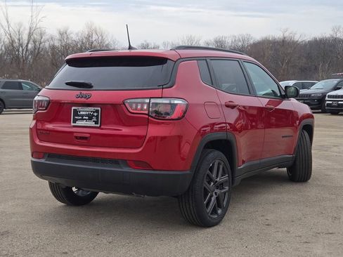 New 2026 Jeep Compass Latitude AWD/4WD image 12
