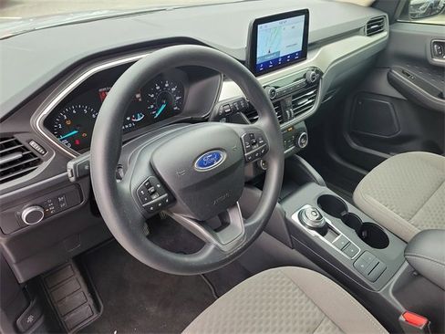 Used 2020 Ford Escape SE image 20