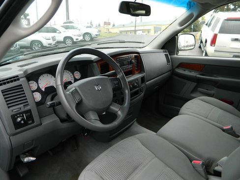 Used 2006 Dodge Ram 1500 Truck SLT image 11