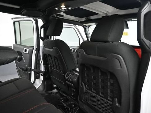 Used 2019 Jeep Wrangler Unlimited Rubicon AWD/4WD image 26