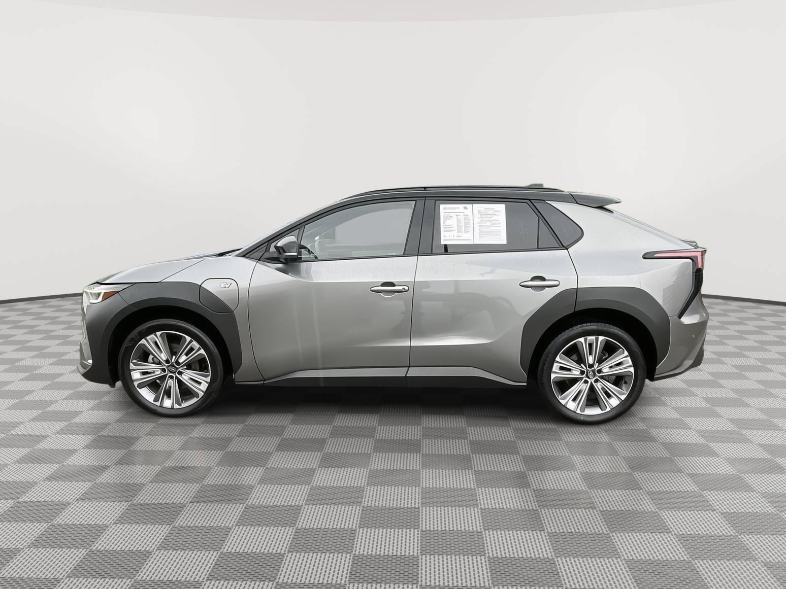 Certified 2023 Subaru Solterra AWD image 12