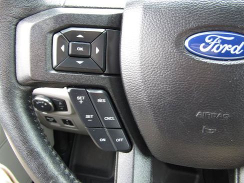 Used 2020 Ford F150 XLT w/ Equipment Group 302A Luxury AWD/4WD image 19