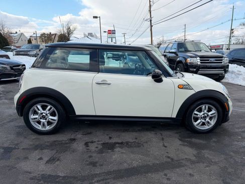 Used 2012 MINI Cooper Hardtop image 9