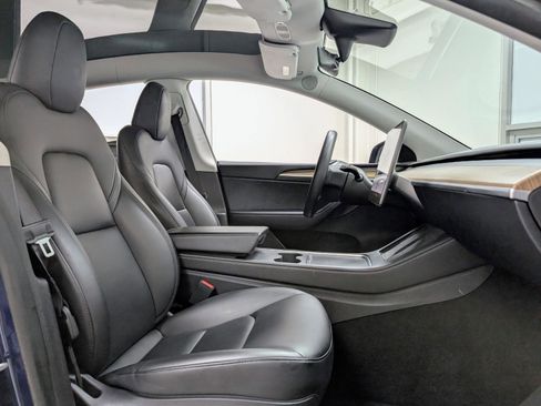 Used 2023 Tesla Model Y Long Range image 26