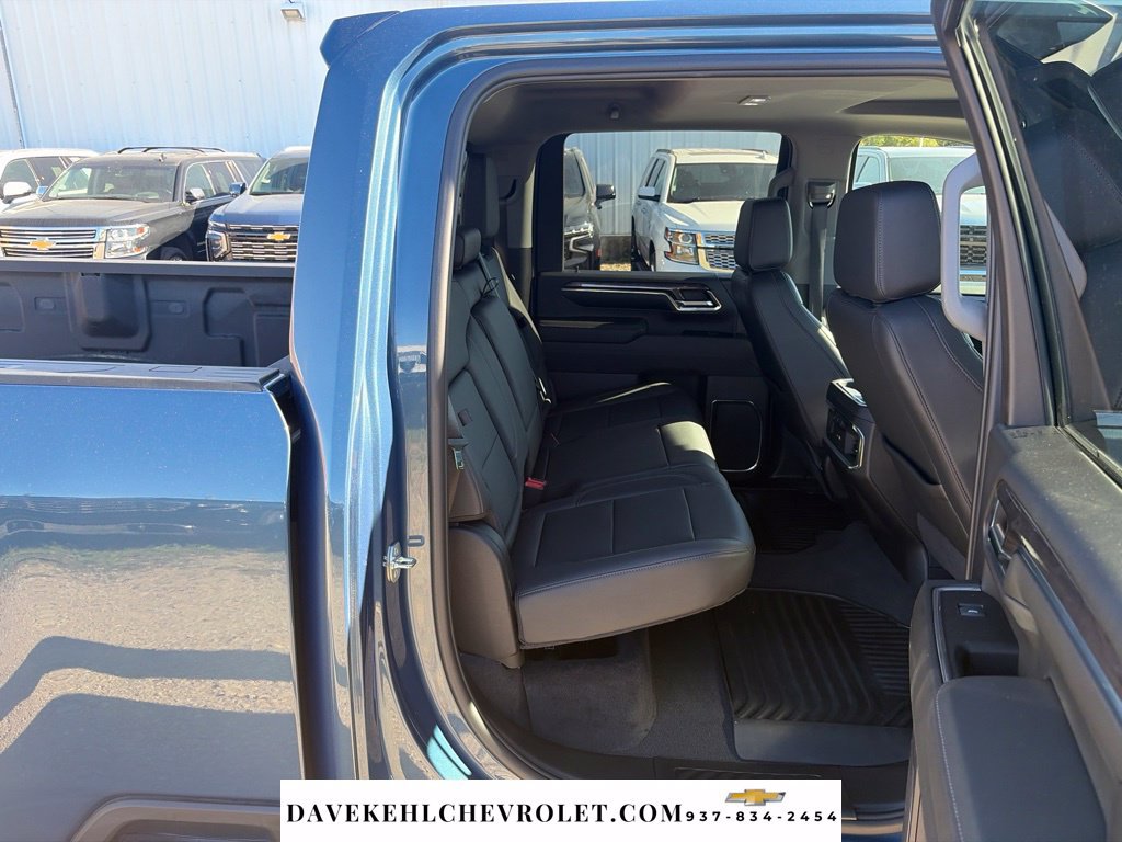 Used 2024 Chevrolet Silverado 3500 LTZ w/ LTZ Plus Package AWD/4WD image 29