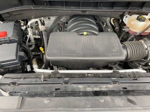 Certified 2025 Chevrolet Silverado 1500 LT AWD/4WD image 22