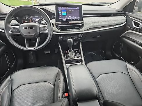 Certified 2022 Jeep Compass Latitude AWD/4WD image 17