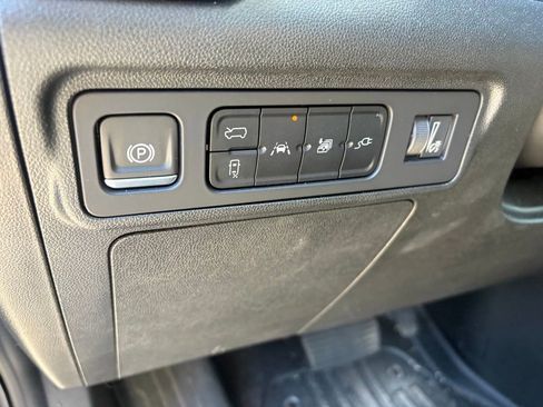 Used 2024 GMC Hummer EV 2X AWD/4WD image 19