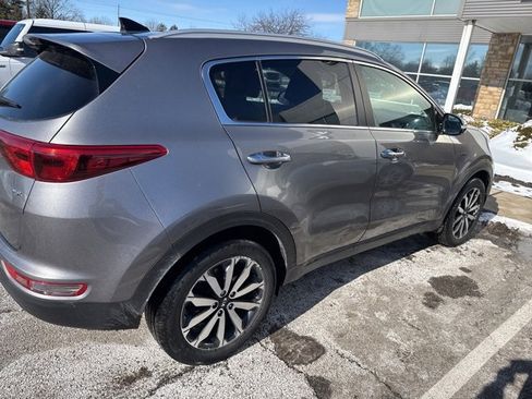 Used 2017 Kia Sportage EX w/ EX Premium Package image 4
