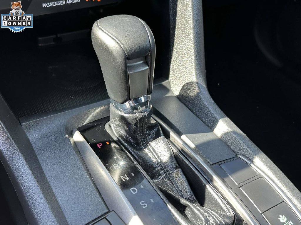 Used 2017 Honda Civic Sport image 25