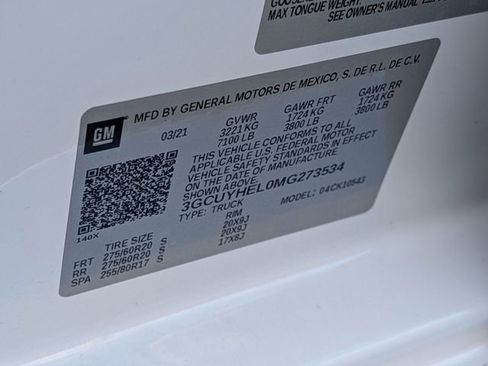 Used 2021 Chevrolet Silverado 1500 High Country w/ Technology Package image 36