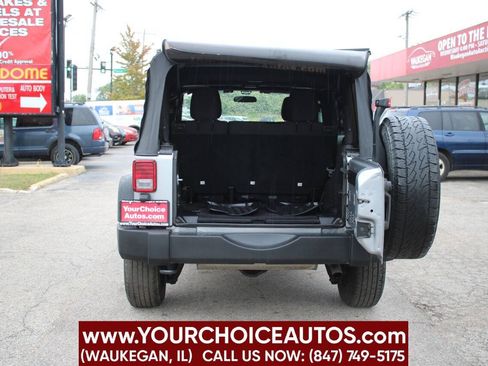Used 2016 Jeep Wrangler Unlimited Sport AWD/4WD image 10