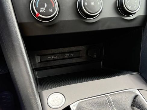 Certified 2022 Volkswagen Taos S AWD/4WD image 12