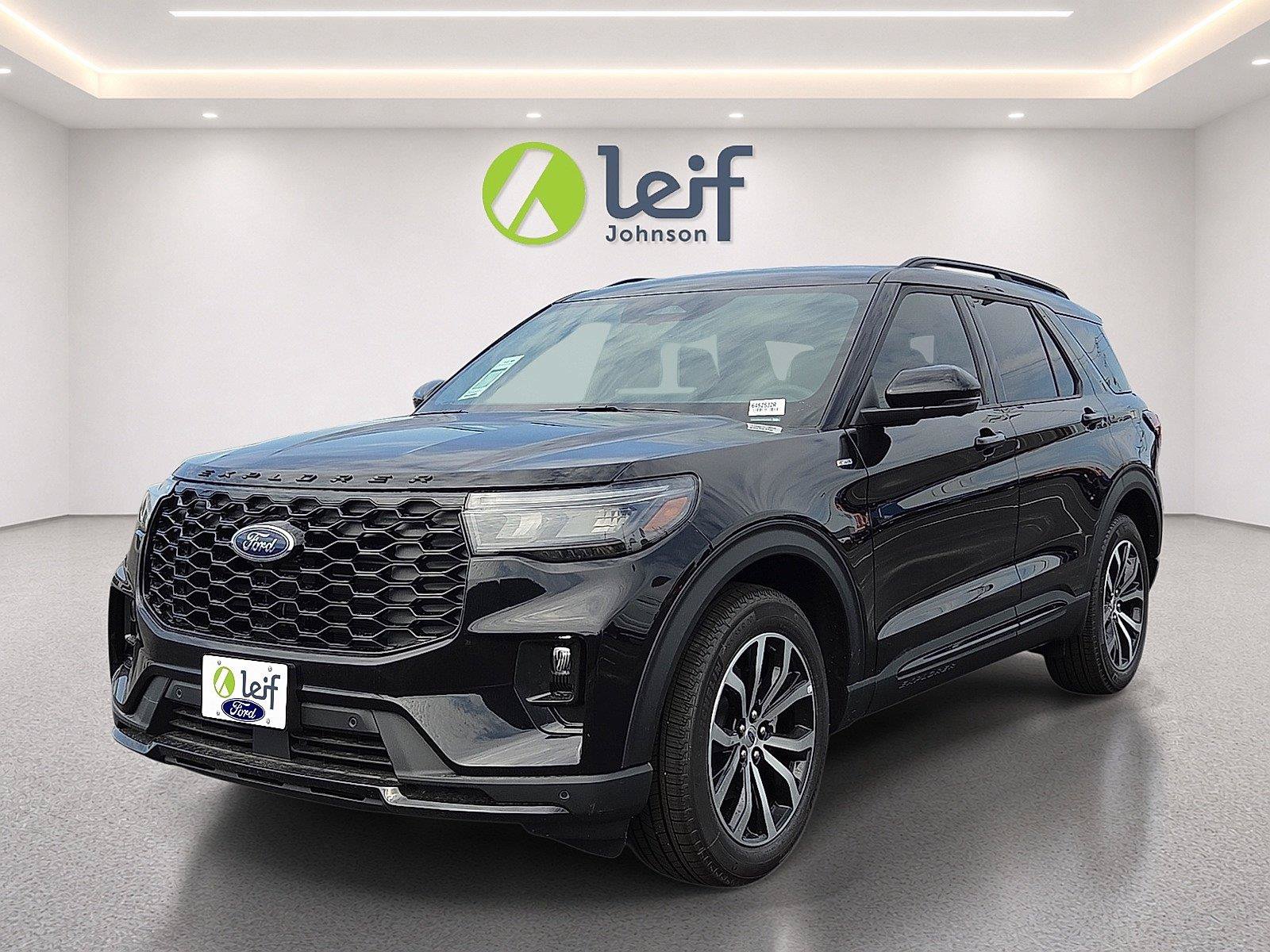 New 2026 Ford Explorer ST-Line w/ Premium Package RWD image 3