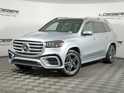 Certified 2025 Mercedes-Benz GLS 450 4MATIC w/ AMG Line Exterior image 1